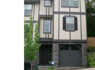 3686 SW Baird St, Portland, OR 97219