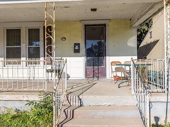 5th image of 814 S 8th St