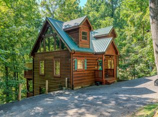 2408 Balsam Cir, Sevierville, TN 37876