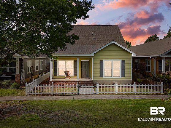 2nd image of 1236 Lavender Ln