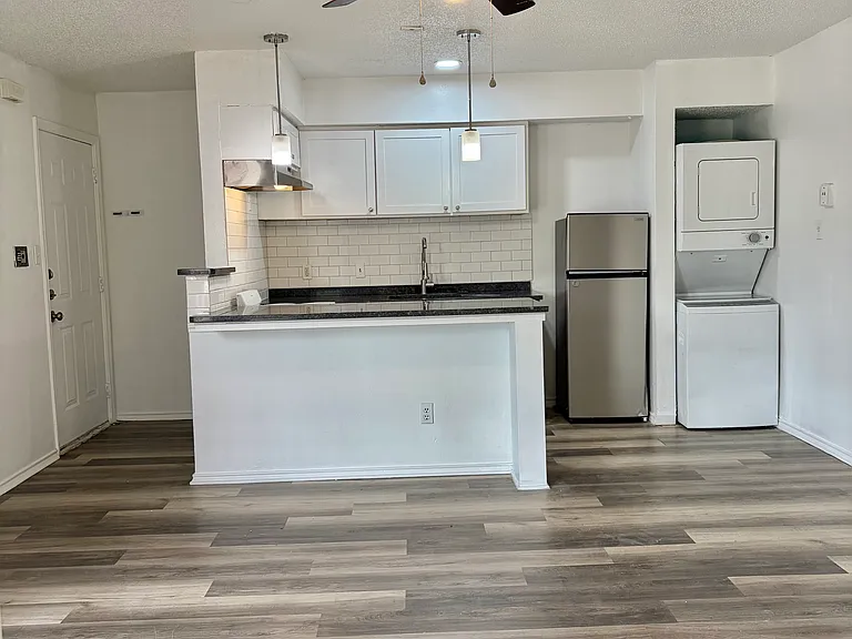 2301 Basil Dr #F303 — Photo 6