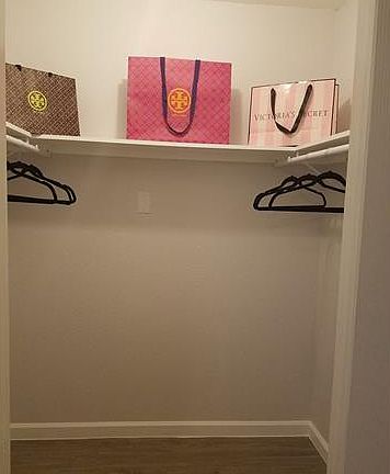 5th image of 1840 Burton Dr APT 116
