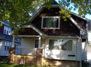 2212 S 67th Pl, Milwaukee, WI 53219