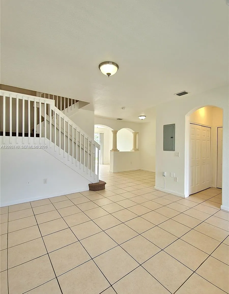 Shoma Townhomes At Keysco — Photo 3