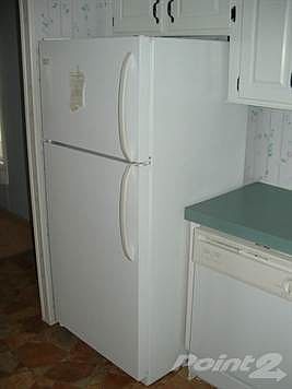 FRIGIDAIRE REFRIGERATOR