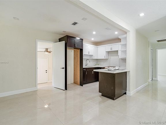 5th image of 1199 NE 158th St