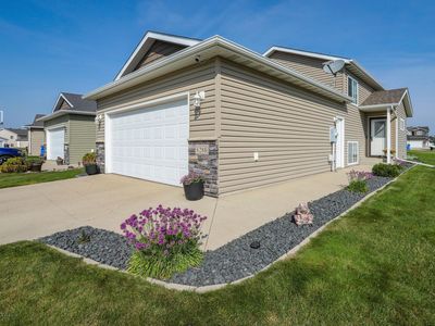 6288 35th St S, Fargo, ND, 58104