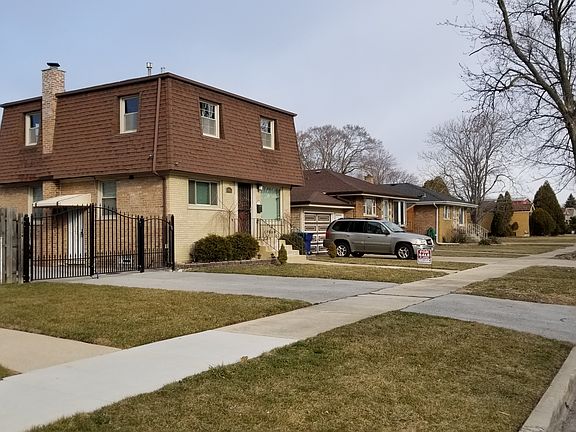 Front angle of the house
