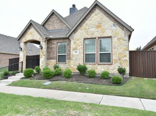583 Kimblewick Dr, Lake Dallas, TX 75036