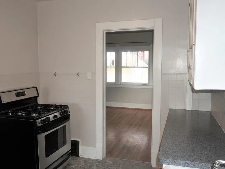 771 S Ogden St — Photo 8