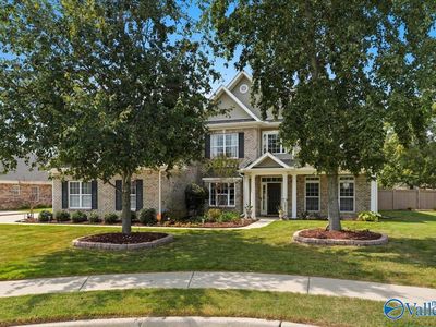 3102 Stone Path Ln SE, Owens Cross Roads, AL, 35763