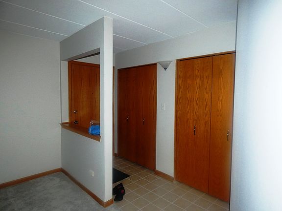 2nd image of 11009 Theresa Cir 2c #2C