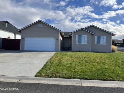 701 N Tumac Dr, Yakima, WA, 98901