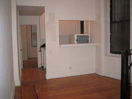 Rented by Sky Management | media 18