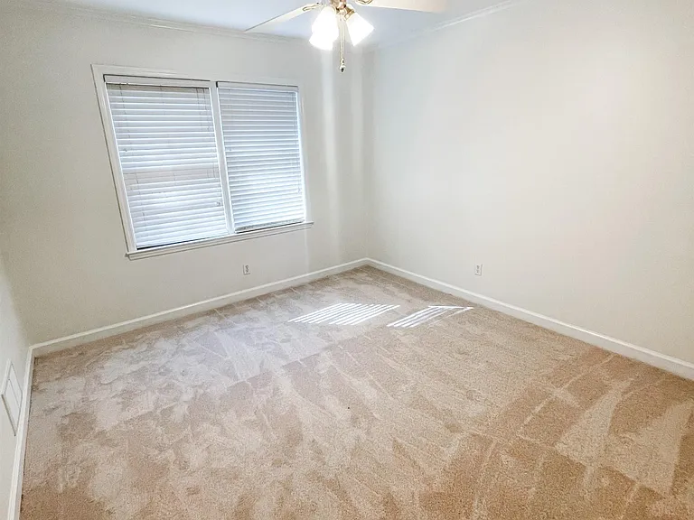 1270 Perkins Ter — Photo 7