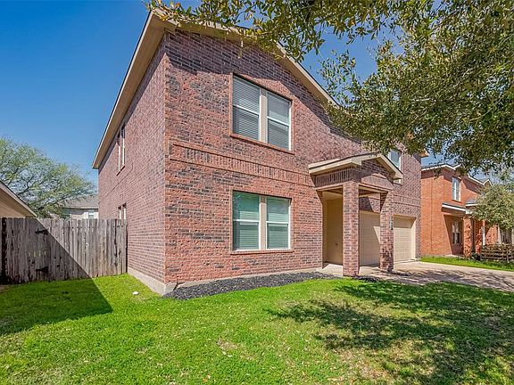 2nd image of 7923 Ashland Springs Lane
