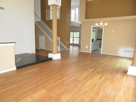 4th image of 4928 Balsam Dr