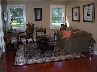 2nd image of 699 Lishakill Rd