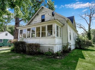 3574 Curtis Ave, Ransomville, NY 14131