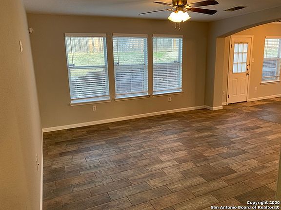 5th image of 7126 Hallie Cir