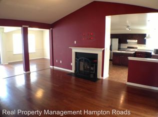 1230 London Plane Crst, Chesapeake, VA 23323
