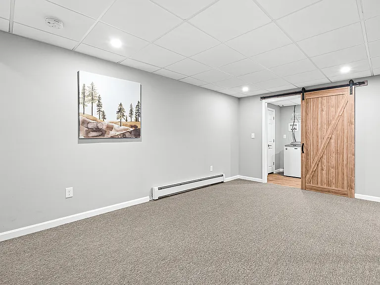 38 Idora Ave — Photo 28