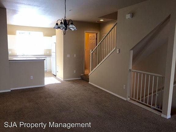 4th image of 16125 Juanita Woodinville Way NE Unit 702