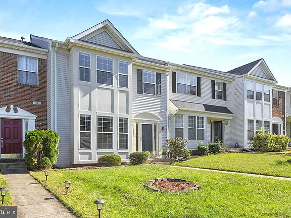 2nd image of 2541 Sylvan Moor Ln