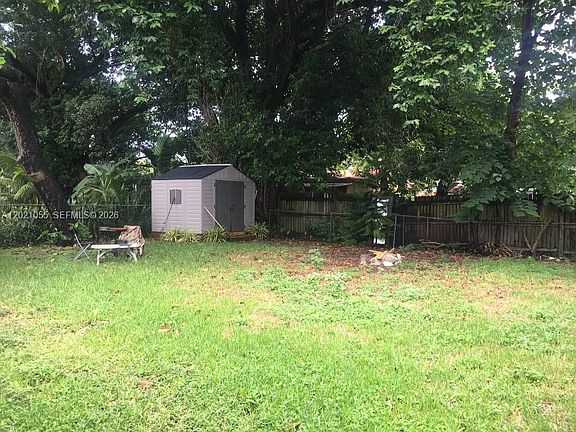 5th image of 5529 NW 4th Ave #2