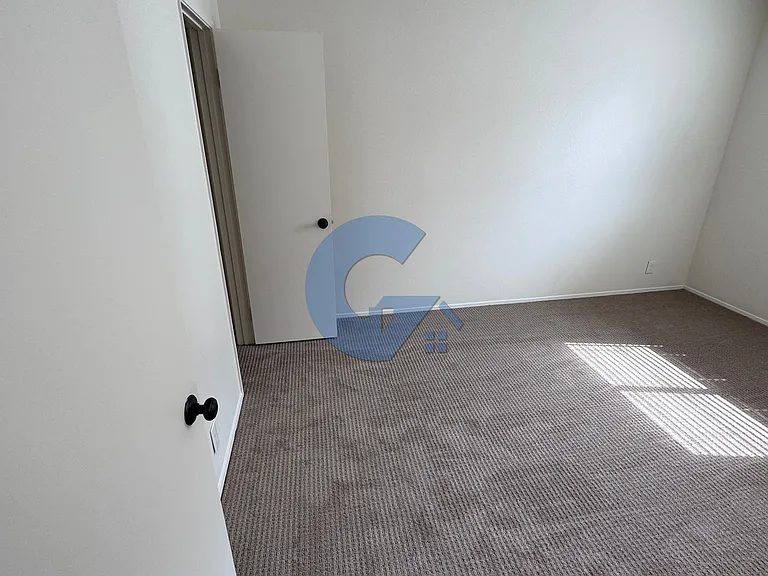 1705 Hornblend St #C — Photo 13