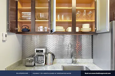 Rented by The Blueground