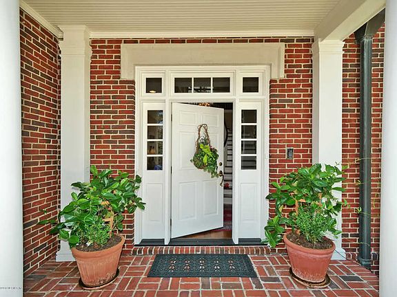3rd image of 11580 Mandarin Cove Ln