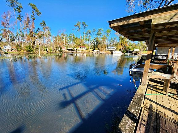 5th image of 7821 Long Lake Loop