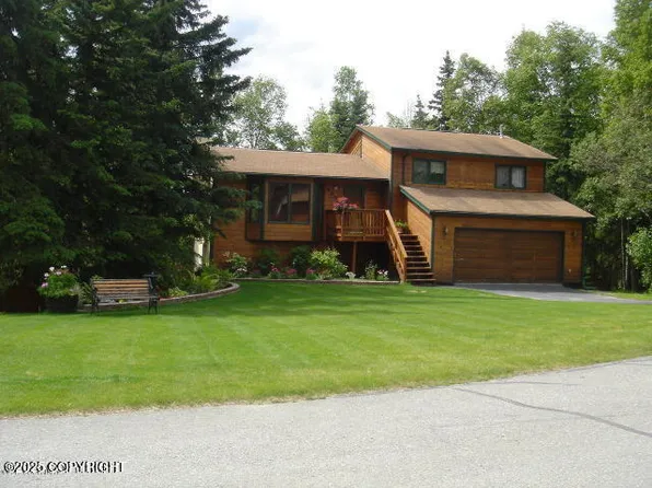 9636 Nulato Cir, Eagle River, AK 99577