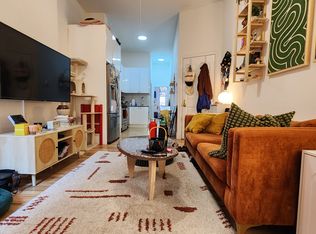 736 Leonard St #1R, Brooklyn, NY 11222