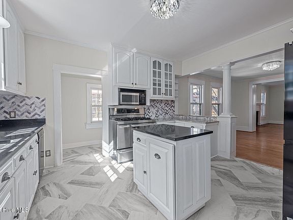 3rd image of 501 New Street