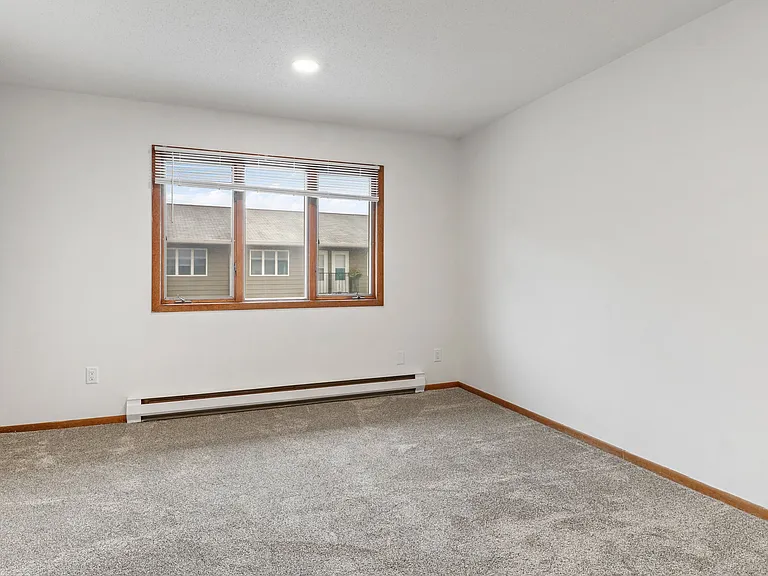 881 Janesville St #5 — Photo 5