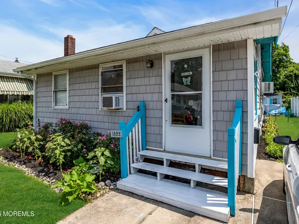 1822 Pine Terrace, Lake Como, NJ 07719