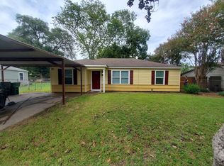 217 Wellington St, Houston, TX 77076