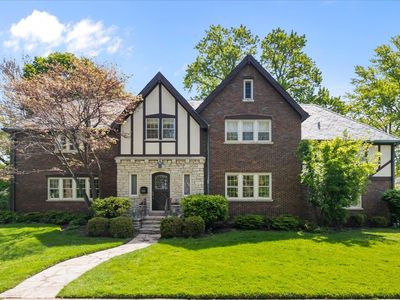355 Myrtle St, Winnetka, IL, 60093