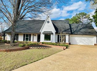 1602 Bubbling Brook Dr, Germantown, TN 38138