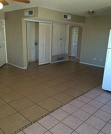 5th image of 10979 Stonebridge Dr