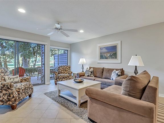 2nd image of 113 Shipyard Dr APT 116