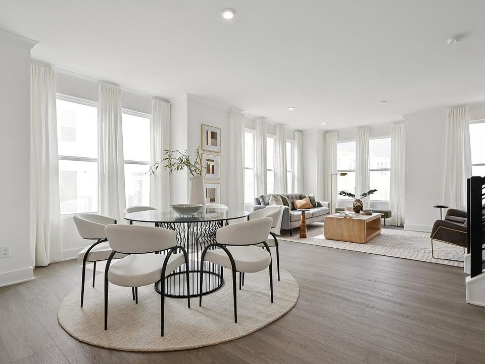 Airy light-filled great room