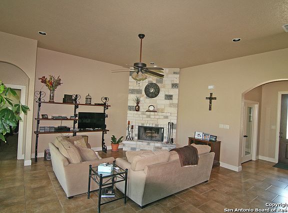 2nd image of 257 Private Road 4664