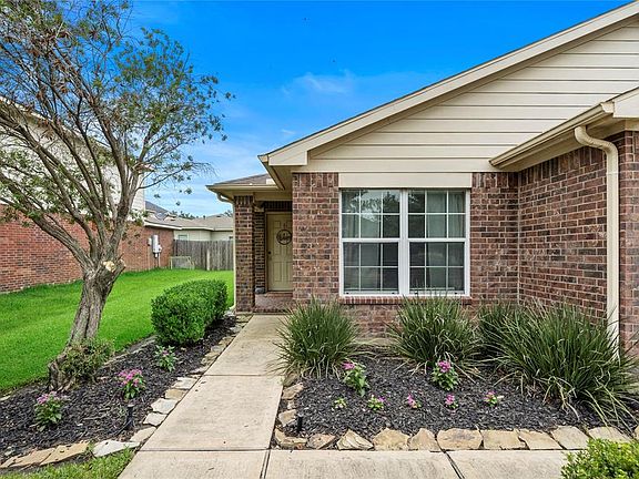 5th image of 6702 Wide Creek Dr