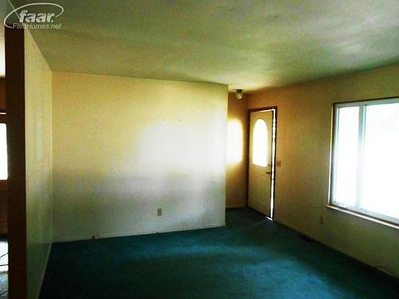 4th image of 304 Orchard St