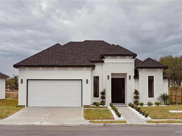 1009 Edgewood Dr, Alton, TX 78573