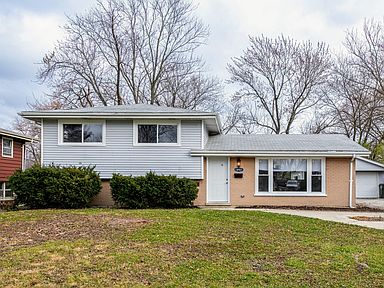 18921 Loretto Ln, Country Club Hills, IL 60478 | Zillow