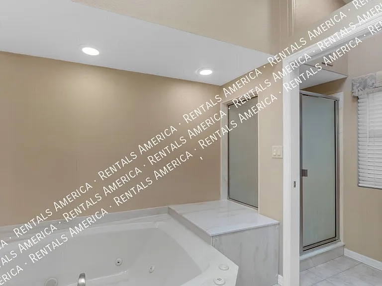 5822 W Abraham Ln — Photo 28